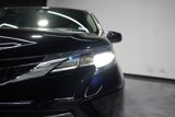 Used 2022 Toyota Sienna XLE image 5