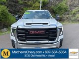 Used 2024 GMC Sierra 3500 Pro w/ Convenience Package image 2