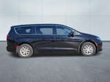 New 2025 Chrysler Voyager LX image 5