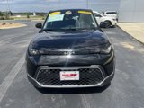 Used 2025 Kia Soul LX image 3