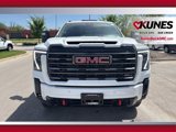 Used 2025 GMC Sierra 2500 AT4 w/ AT4 Premium Plus Package image 3