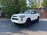 Used 2016 Toyota 4Runner SR5 Premium image 2