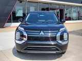 New 2025 Mitsubishi Outlander ES image 2
