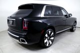 New 2025 Rolls-Royce Cullinan image 2