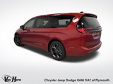 New 2026 Chrysler Pacifica Select image 3