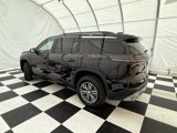 New 2026 Chevrolet Traverse LT image 2