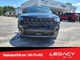 New 2025 Jeep Compass Latitude image 3