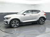 Used 2024 Volvo XC40 B5 Plus w/ Protection Package Premier image 4