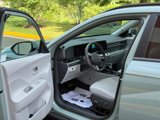 Used 2025 Hyundai Kona SEL image 6
