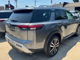 New 2025 Nissan Pathfinder Platinum image 3