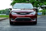 Used 2018 Chrysler Pacifica Limited w/ Tire & Wheel Group image 2