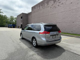 Used 2011 Toyota Sienna LE image 3
