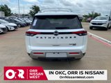 New 2025 Nissan Pathfinder Platinum image 4