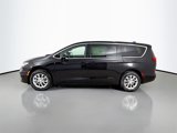 New 2026 Chrysler Pacifica Select image 6