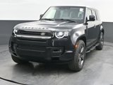 New 2025 Land Rover Defender 110 X-Dynamic SE image 3