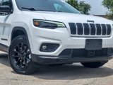 Certified 2023 Jeep Cherokee Altitude Lux image 4