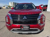 New 2025 Mitsubishi Outlander SE image 2
