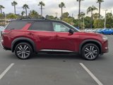 New 2025 Nissan Pathfinder Platinum image 4