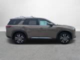 New 2025 Nissan Pathfinder Platinum w/ Cargo Package image 3