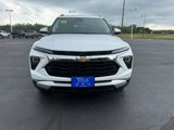 New 2025 Chevrolet TrailBlazer LT w/ Convenience Package image 2