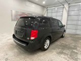 Used 2016 Dodge Grand Caravan SXT image 3