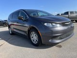 Used 2022 Chrysler Voyager LX image 3