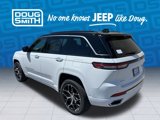 New 2025 Jeep Grand Cherokee Summit image 4