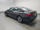 Used 2022 Nissan Altima 2.5 SV image 3