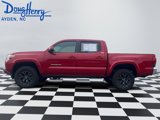 Used 2023 Toyota Tacoma 4x4 Double Cab image 2