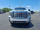 Used 2024 GMC Sierra 3500 Denali w/ Technology Package image 3