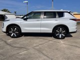 New 2025 Mitsubishi Outlander SE image 6