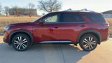New 2025 Nissan Pathfinder Platinum image 5