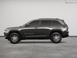 New 2025 Jeep Grand Cherokee Laredo image 3