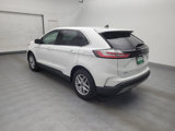 Used 2023 Ford Edge SEL image 3
