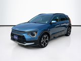 Used 2023 Kia Niro EX Touring image 3