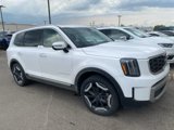 Used 2023 Kia Telluride S w/ S Sunroof Package image 3