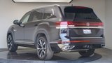 Used 2025 Volkswagen Atlas SEL Premium R-Line image 2