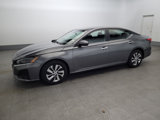 Used 2023 Nissan Altima 2.5 S image 2