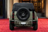 Used 2022 Land Rover Defender 110 X-Dynamic SE image 4