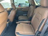 New 2025 Nissan Pathfinder Platinum image 6