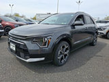 New 2025 Kia Niro EX Touring image 2