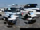 New 2026 Chevrolet Equinox LT w/ Convenience Package II image 3