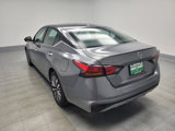 Used 2023 Nissan Altima 2.5 SV image 5