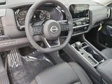 New 2025 Nissan Pathfinder SL image 3