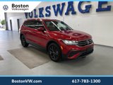 Used 2024 Volkswagen Tiguan SE w/ Panoramic Sunroof Package image 5
