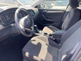 Used 2019 Volkswagen Jetta SE image 5