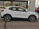 Used 2022 Buick Encore GX Essence image 3