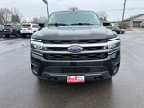 Used 2022 Ford Expedition XLT image 3