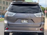 Used 2020 Toyota Sienna SE Premium image 4