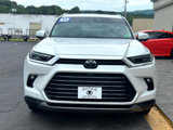 Used 2024 Toyota Grand Highlander AWD image 4